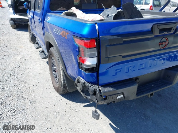 2025 Nissan Frontier PRO-4X with VIN 1N6ED1EK0SN614348, listed as a IAAI auction lot 41826627 with 6,931 mi miles. Bid and sale history available at carsss.com. Image 20.