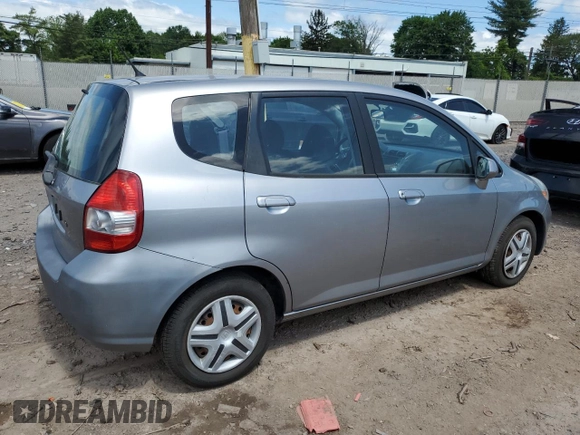 2007 Honda Fit с VIN JHMGD38457S043676, выставлен на аукционе Copart как лот 57217005 с пробегом 208 480 миль миль и Чистый • Clean title. История ставок и продаж доступна на DreamBid. Изображение 3.
