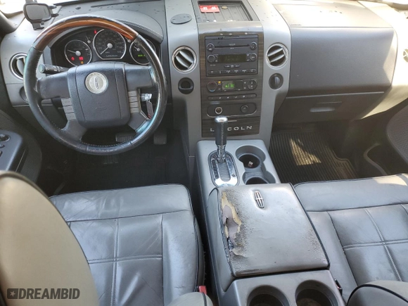 2007 Lincoln Mark LT with VIN 5LTPW16577FJ08478, listed as a Copart auction lot 41808065 with 279,876 mi miles and Salvage Title. Bid and sale history available at carsss.com. Image 8.