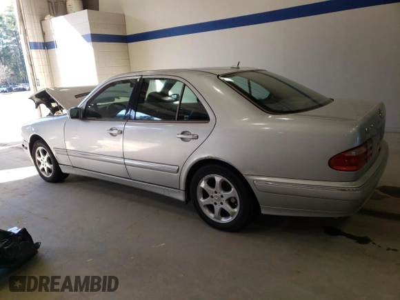 2002 Mercedes-Benz E-Class with VIN WDBJF65J12B499887, listed as a Copart auction lot 48708375 with 194,556 mi miles and Salvage Title. Bid and sale history available at carsss.com. Image 2.