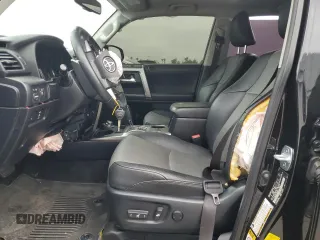 2019 Toyota 4Runner SR5 с VIN JTEBU5JR7K5688975, выставлен на аукционе Copart как лот 56526455 с пробегом 76 493 миль миль и Списание • Salvage title. История ставок и продаж доступна на DreamBid. Изображение 7.