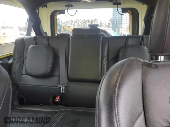 2023 Jeep Wrangler Sahara с VIN 1C4JJXP62PW557455, выставлен на аукционе Copart как лот 50372625 с пробегом 20 719 миль миль и Списание • Salvage title. История ставок и продаж доступна на DreamBid. Изображение 10.