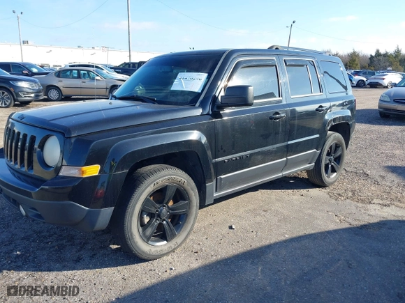 2014 Jeep Patriot Sport with VIN 1C4NJPBA2ED691131, listed as a IAAI auction lot 41470296 with 169,631 mi miles. Bid and sale history available at carsss.com. Image 2.
