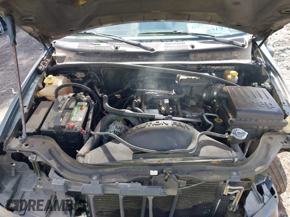 2004 Jeep Grand Cherokee Laredo with VIN 1J4GX48S34C192181, listed as a IAAI auction lot 42320368 with 181,415 mi miles and . Bid and sale history available at DreamBid. Image 10.