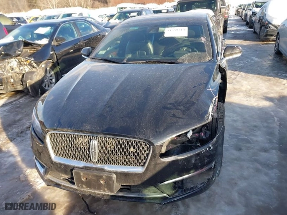 2019 Lincoln MKZ Reserve I with VIN 3LN6L5D96KR627789, listed as a IAAI auction lot 41559713 with NaN miles. Bid and sale history available at carsss.com. Image 12.