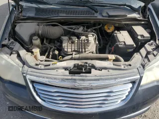 2014 Chrysler Town & Country Touring with VIN 2C4RC1BG6ER435021, listed as a Copart auction lot 56255245 with 150,849 mi miles and Clean Title. Bid and sale history available at DreamBid. Image 11.