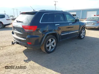 2011 Jeep Grand Cherokee Limited with VIN 1J4RR5GT5BC547075, listed as a IAAI auction lot 42621058 with 235,176 mi miles and . Bid and sale history available at DreamBid. Image 4.