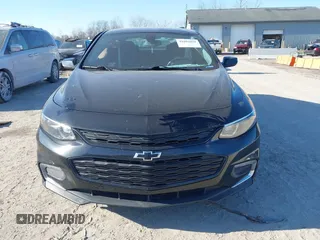 2018 Chevrolet Malibu LT with VIN 1G1ZD5ST7JF197384, listed as a IAAI auction lot 41082036 with 124,277 mi miles. Bid and sale history available at carsss.com. Image 12.