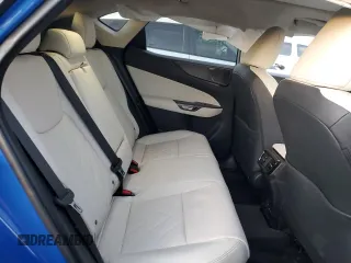 2025 Lexus NX 350h Luxury z VIN 2T2HKCEZ8SC037324, wystawiony jako Copart lot #83405744 z przebiegiem 1 452 mil mil oraz Szkoda całkowita • Salvage title. Historia ofert i sprzedaży dostępna na DreamBid. Obrazek 10.