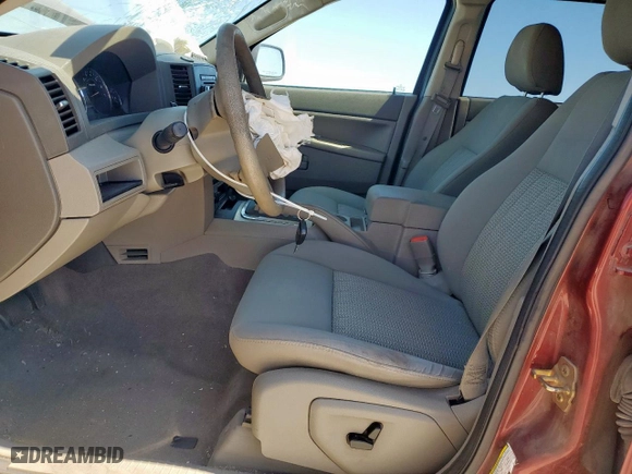 2007 Jeep Grand Cherokee Laredo with VIN 1J8HS48P77C503919, listed as a Copart auction lot 52430165 with 204,203 mi miles and Salvage Title. Bid and sale history available at carsss.com. Image 7.