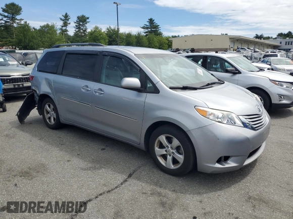 2016 Toyota Sienna LE AAS with VIN 5TDKK3DC6GS765794, listed as a Copart auction lot 62450375 with 90,670 mi miles and Salvage title. Bid and sale history available at DreamBid. Image 4.