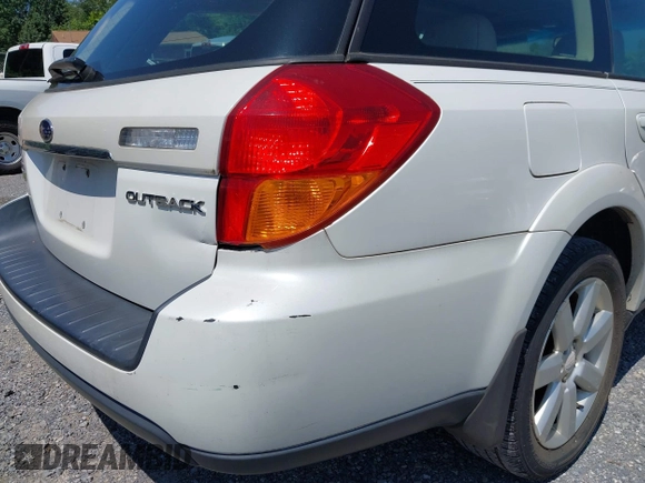 2006 Subaru Legacy Outback Limited с VIN 4S4BP62C567327200, выставлен на аукционе IAAI как лот 42712397 с пробегом 236 327 миль миль и . История ставок и продаж доступна на DreamBid. Изображение 12.