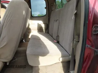 2000 Toyota Tundra SR5 z VIN 5TBRT3417YS053962, wystawiony jako IAAI lot #42051203 z przebiegiem 165 584 mil mil oraz . Historia ofert i sprzedaży dostępna na DreamBid. Obrazek 8.