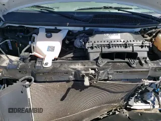 2023 Chevrolet Express Cargo z VIN 1GCWGBFP0P1118107, wystawiony jako Copart lot #69237125 z przebiegiem 18 198 mil mil oraz Szkoda całkowita • Salvage title. Historia ofert i sprzedaży dostępna na DreamBid. Obrazek 15.