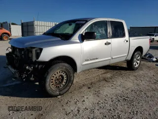2013 Nissan Titan S with VIN 1N6AA0EJXDN302842, listed as a Copart auction lot 82298164 with 137,526 mi miles and Salvage Title. Bid and sale history available at carsss.com. Image 1.