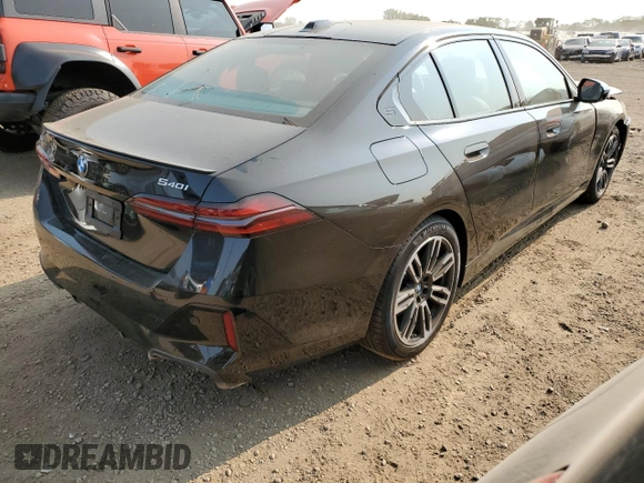 2024 BMW 5 Series 540i xDrive with VIN WBA63FJ06RCR52447, listed as a Copart auction lot 70771024 with 0 mi miles and Salvage Title. Bid and sale history available at carsss.com. Image 3.