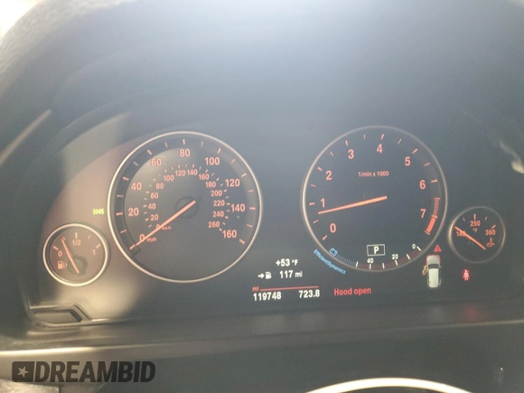 2017 BMW X5 xDrive35i with VIN 5UXKR0C59H0V65945, listed as a Copart auction lot 76082124 with 119,748 mi miles and Salvage Title. Bid and sale history available at carsss.com. Image 9.