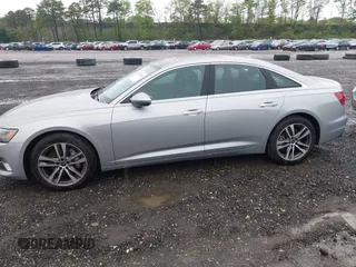 2023 Audi A6 Premium z VIN WAUD3BF27PN068058, wystawiony jako IAAI lot #42179522 z przebiegiem 7 869 mil mil oraz . Historia ofert i sprzedaży dostępna na DreamBid. Obrazek 14.