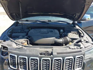 2017 Jeep Grand Cherokee Limited with VIN 1C4RJEBG2HC795168, listed as a IAAI auction lot 41859286 with 192,060 mi miles. Bid and sale history available at carsss.com. Image 10.