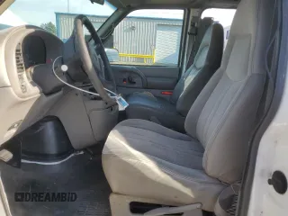 2001 Chevrolet Astro Cargo Van with VIN 1GCDM19W61B100497, listed as a Copart auction lot 48613535 with 152,885 mi miles and Clean Title. Bid and sale history available at carsss.com. Image 7.