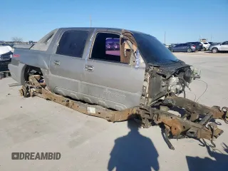 2002 Chevrolet Avalanche z VIN 3GNEC13TX2G108379, wystawiony jako Copart lot #47256045 z przebiegiem Nie podano mil oraz Nie do naprawy • Non repairable. Historia ofert i sprzedaży dostępna na DreamBid. Obrazek 4.