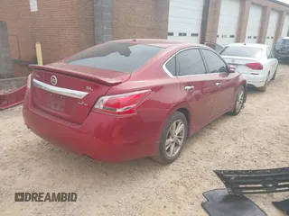 2013 Nissan Altima SV with VIN 1N4AL3AP1DN503530, listed as a IAAI auction lot 42289469 with 114,574 mi miles and . Bid and sale history available at DreamBid. Image 4.