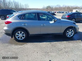 2010 Infiniti EX35 Journey with VIN JN1AJ0HR1AM756129, listed as a IAAI auction lot 41576938 with 101,535 mi miles. Bid and sale history available at carsss.com. Image 14.