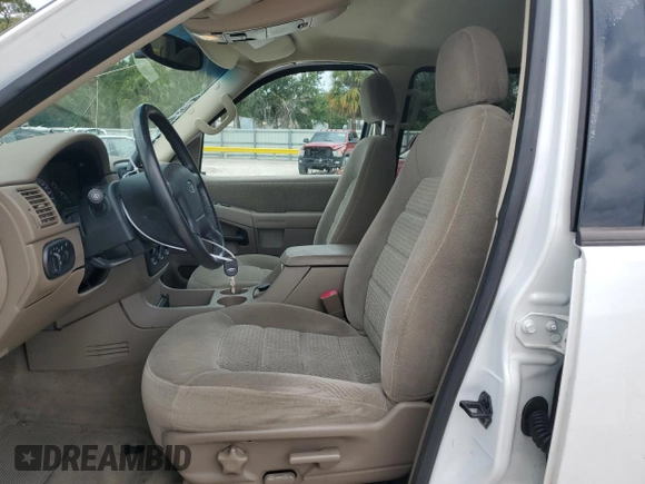 2002 Ford Explorer XLT with VIN 1FMZU63K42UD20344, listed as a Copart auction lot 50005215 with 63,640 mi miles and Salvage Title. Bid and sale history available at DreamBid. Image 7.