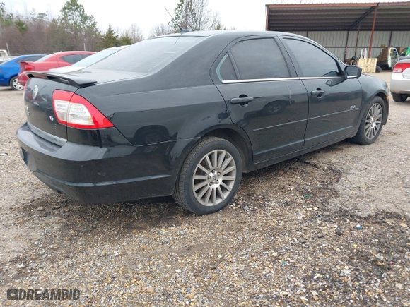 2008 Mercury Milan Premier with VIN 3MEHM08138R617066, listed as a IAAI auction lot 41600962 with 169,296 mi miles. Bid and sale history available at carsss.com. Image 4.