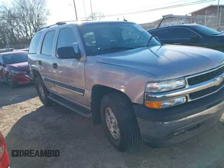 2005 Chevrolet Tahoe LT z VIN 1GNEK13TX5J188837, wystawiony jako IAAI lot #41225186 z przebiegiem 141 482 mil mil oraz . Historia ofert i sprzedaży dostępna na DreamBid. Obrazek 1.