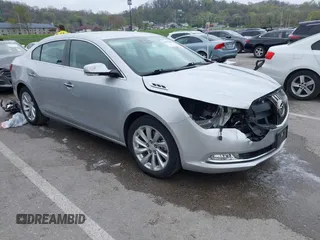 2016 Buick LaCrosse Leather with VIN 1G4GB5G37GF159378, listed as a IAAI auction lot 42001400 with 39,917 mi miles. Bid and sale history available at carsss.com. Image 1.