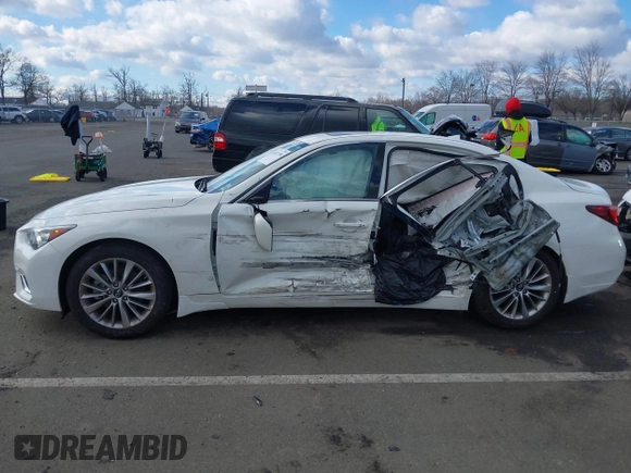 2021 Infiniti Q50 Luxe with VIN JN1EV7BR9MM754818, listed as a IAAI auction lot 41687198 with 15,985 mi miles and . Bid and sale history available at DreamBid. Image 14.