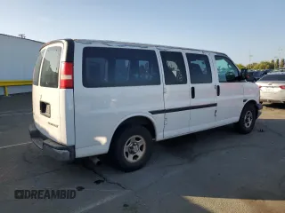 2005 Chevrolet Express Passenger z VIN 1GNFG15T051173153, wystawiony jako Copart lot #55385315 z przebiegiem 221 174 mil mil oraz Czysty tytuł • Clean title. Historia ofert i sprzedaży dostępna na DreamBid. Obrazek 3.