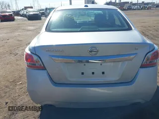 2015 Nissan Altima 2.5 SL with VIN 1N4AL3AP1FN890387, listed as a IAAI auction lot 41533875 with 149,173 mi miles. Bid and sale history available at carsss.com. Image 16.
