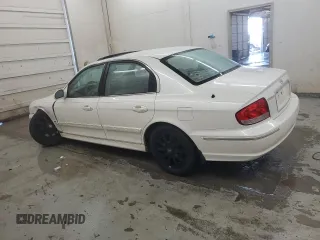 2004 Hyundai Sonata GLS with VIN KMHWF35H74A946133, listed as a Copart auction lot 48028595 with 175,589 mi miles and Salvage Title. Bid and sale history available at carsss.com. Image 2.