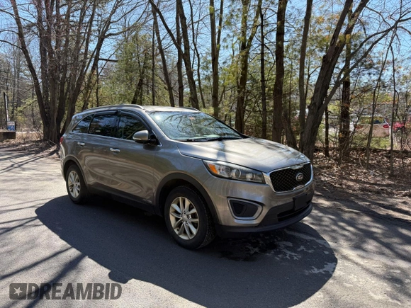 2016 Kia Sorento LX with VIN 5XYPGDA50GG134006, listed as a Copart auction lot 53333085 with 140,200 mi miles and Clean Title. Bid and sale history available at DreamBid. Image 1.