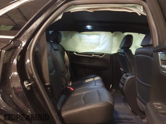 2020 Cadillac XT5 Premium Luxury AWD with VIN 1GYKNDRS9LZ197122, listed as a IAAI auction lot 41743191 with 93,868 mi miles. Bid and sale history available at carsss.com. Image 8.
