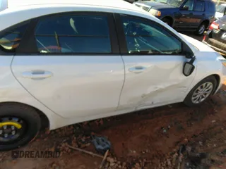 2019 Kia Forte LXS z VIN 3KPF24AD1KE006977, wystawiony jako IAAI lot #40460483 z przebiegiem 60 464 mil mil oraz . Historia ofert i sprzedaży dostępna na DreamBid. Obrazek 13.