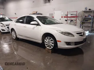 2012 Mazda Mazda6 i Touring with VIN 1YVHZ8DH3C5M14916, listed as a IAAI auction lot 41079637 with 183,396 mi miles. Bid and sale history available at carsss.com. Image 1.