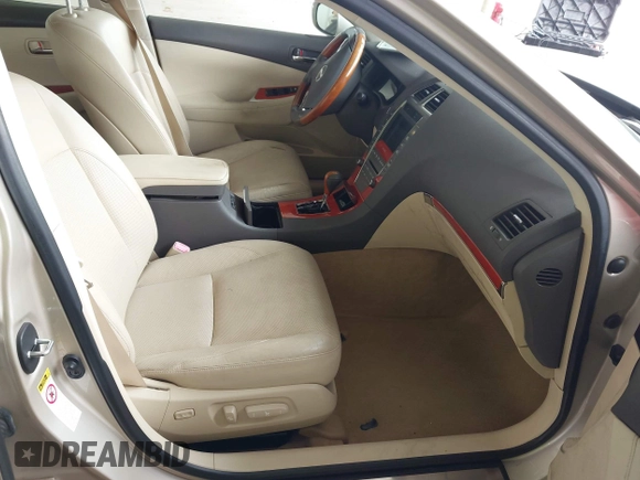 2010 Lexus ES 330 with VIN JTHBK1EG1A2389198, listed as a IAAI auction lot 41918159 with 118,937 mi miles and . Bid and sale history available at DreamBid. Image 5.