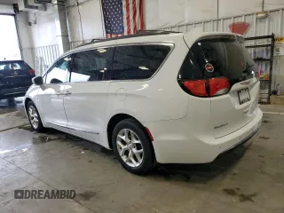 2017 Chrysler Pacifica Touring L with VIN 2C4RC1BGXHR831361, listed as a Copart auction lot 55172955 with 104,116 mi miles and Non Repairable. Bid and sale history available at DreamBid. Image 2.