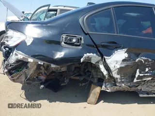 2013 BMW 3 Series 328i с VIN WBA3A5C50DF356589, выставлен на аукционе IAAI как лот 42093871 с пробегом Не указан миль и . История ставок и продаж доступна на DreamBid. Изображение 17.