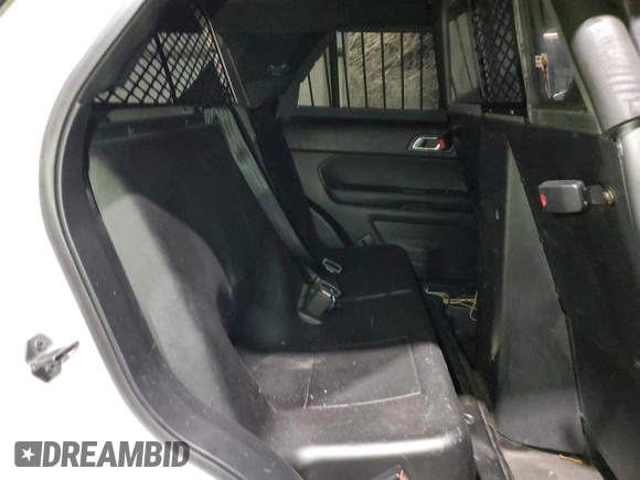 2016 Ford Utility Police Interceptor with VIN 1FM5K8ARXGGD32942, listed as a Copart auction lot 83344034 with 102,355 mi miles and Salvage Title. Bid and sale history available at carsss.com. Image 10.