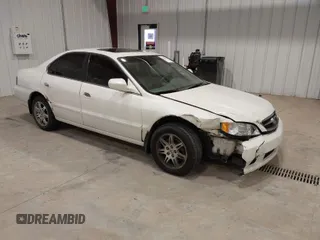 2001 Acura TL with VIN 19UUA56691A034068, listed as a IAAI auction lot 41834708 with 131,288 mi miles. Bid and sale history available at carsss.com. Image 1.