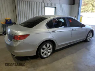 2010 Honda Accord Sdn EX-L with VIN 1HGCP3F88AA024745, listed as a Copart auction lot 84749124 with 180,368 mi miles and Clean Title. Bid and sale history available at carsss.com. Image 3.