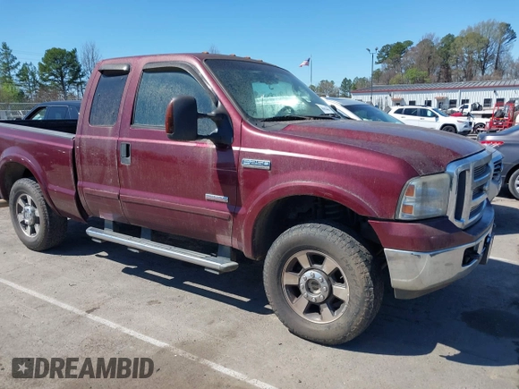 2006 Ford F-250 XL z VIN 1FTSX21P06ED33807, wystawiony jako IAAI lot #41824991 z przebiegiem 179 423 mil mil oraz . Historia ofert i sprzedaży dostępna na DreamBid. Obrazek 13.