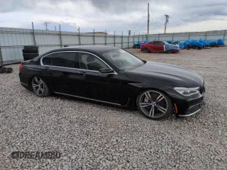 2017 BMW 7 Series 750i с VIN WBA7F0C35HGM21697, выставлен на аукционе Copart как лот 54713825 с пробегом Не указан миль и Списание • Salvage title. История ставок и продаж доступна на DreamBid. Изображение 4.