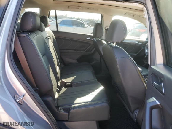 2024 Volkswagen Tiguan SE with VIN 3VVNB7AX7RM036137, listed as a Copart auction lot 87200884 with 6,404 mi miles and Salvage Title. Bid and sale history available at carsss.com. Image 11.