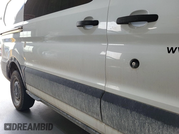 2018 Ford Transit with VIN 1FTYR1YG1JKA49052, listed as a IAAI auction lot 42737665 with 133,321 mi miles and . Bid and sale history available at DreamBid. Image 6.