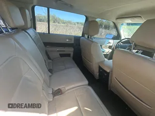 2016 Ford Flex SEL z VIN 2FMGK5C83GBA09724, wystawiony jako Copart lot #49134325 z przebiegiem 188 103 mil mil oraz Czysty tytuł • Clean title. Historia ofert i sprzedaży dostępna na DreamBid. Obrazek 6.